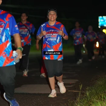 Runner Photo 6041141