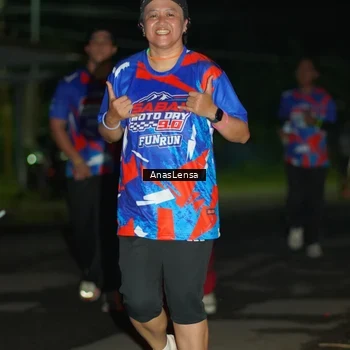 Runner Photo 6041145
