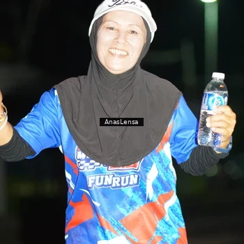 Runner Photo 6041150