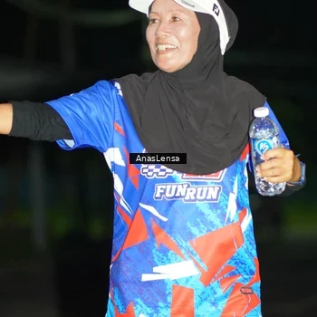 Runner Photo 6041157
