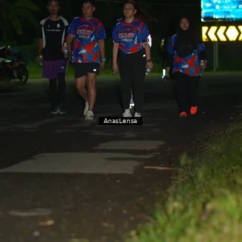 Runner Photo 6041163