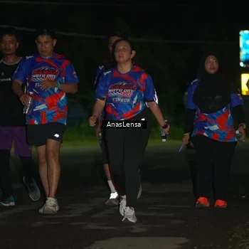 Runner Photo 6041165