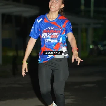 Runner Photo 6041190