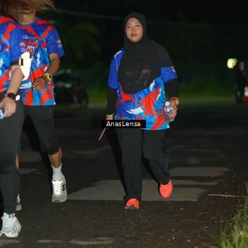 Runner Photo 6041197