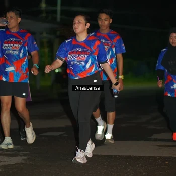 Runner Photo 6041199