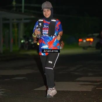 Runner Photo 6041211