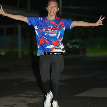 Runner Photo 6041222