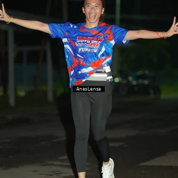 Runner Photo 6041227