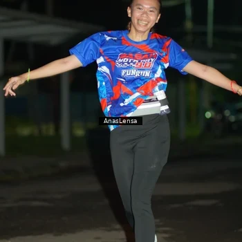 Runner Photo 6041229