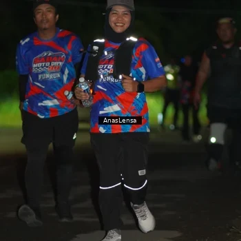 Runner Photo 6041238