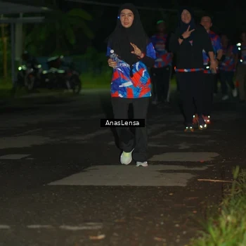 Runner Photo 6041250