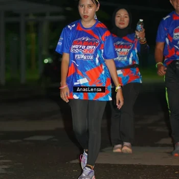 Runner Photo 6041259