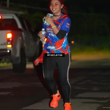 Runner Photo 6041263