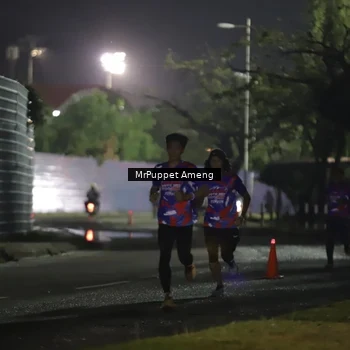 Runner Photo 6041286