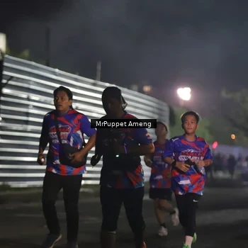 Runner Photo 6041297