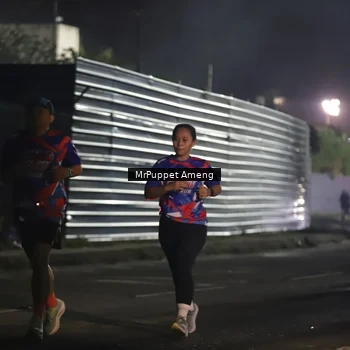 Runner Photo 6041301