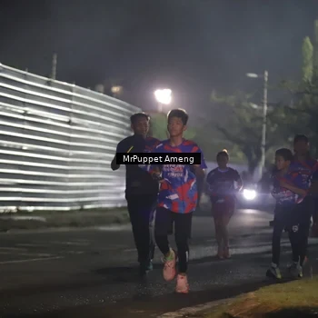 Runner Photo 6041304