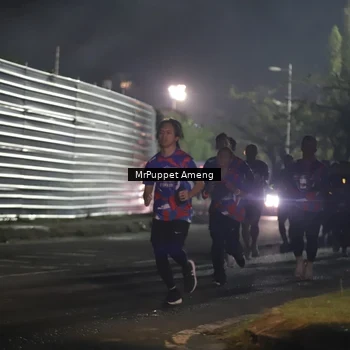 Runner Photo 6041307