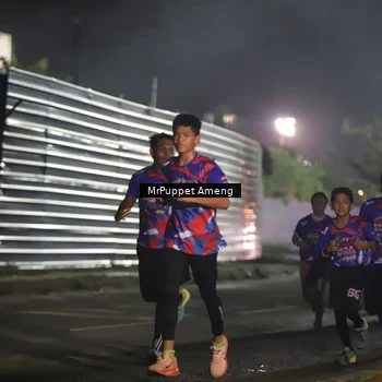 Runner Photo 6041309