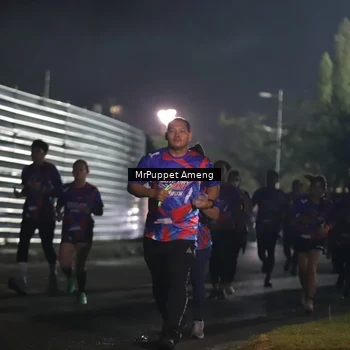 Runner Photo 6041324