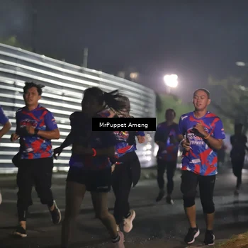 Runner Photo 6041332