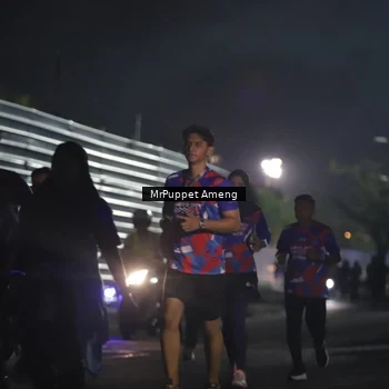 Runner Photo 6041372