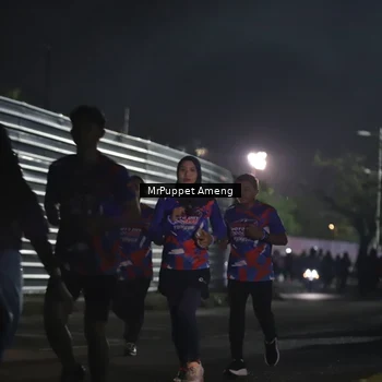 Runner Photo 6041374
