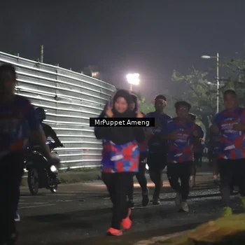 Runner Photo 6041382