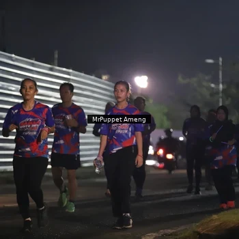 Runner Photo 6041383