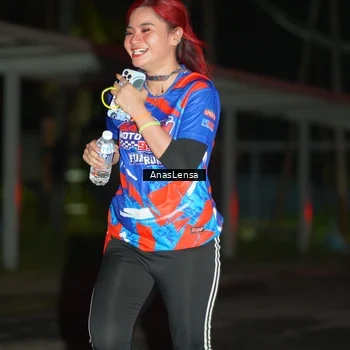 Runner Photo 6041402