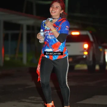 Runner Photo 6041409