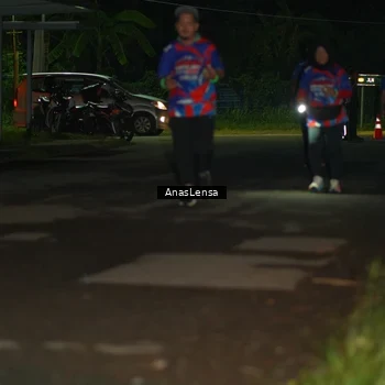 Runner Photo 6041423