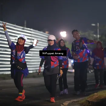 Runner Photo 6041465