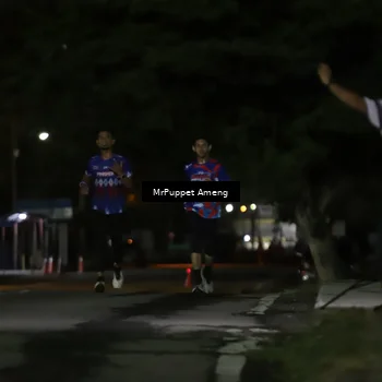 Runner Photo 6041565