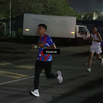 Runner Photo 6041590