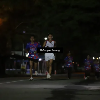 Runner Photo 6041649