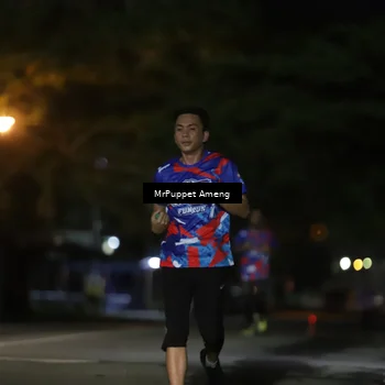 Runner Photo 6041673