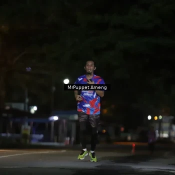 Runner Photo 6041682