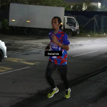 Runner Photo 6041715