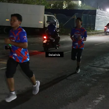 Runner Photo 6041732