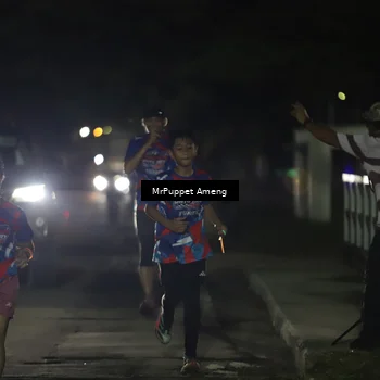 Runner Photo 6041745