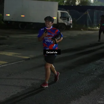 Runner Photo 6041750