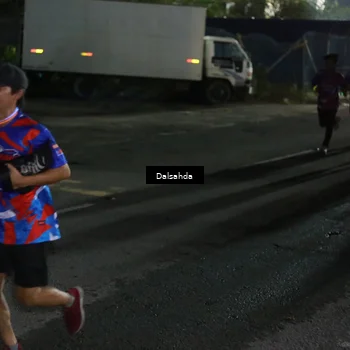 Runner Photo 6041756