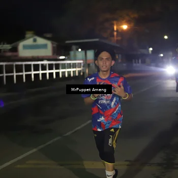 Runner Photo 6041769