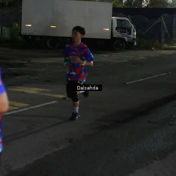 Runner Photo 6041797