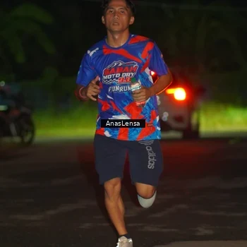 Runner Photo 6041806