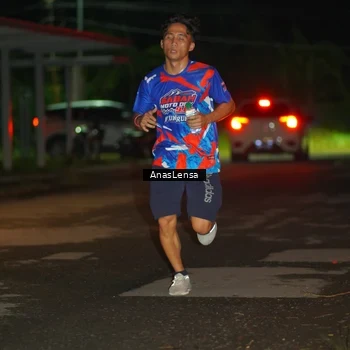 Runner Photo 6041807