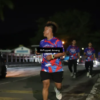 Runner Photo 6041822