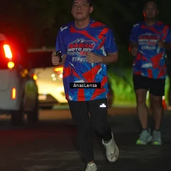 Runner Photo 6041893