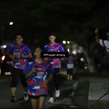 Runner Photo 6041917